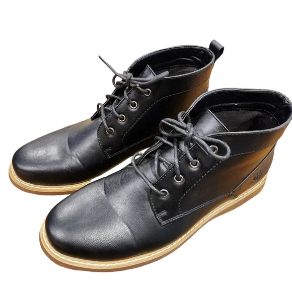 MEN'S ROCAWEAR EUC Black chukka shoes size 11, ankle high - Picture 2 of 6